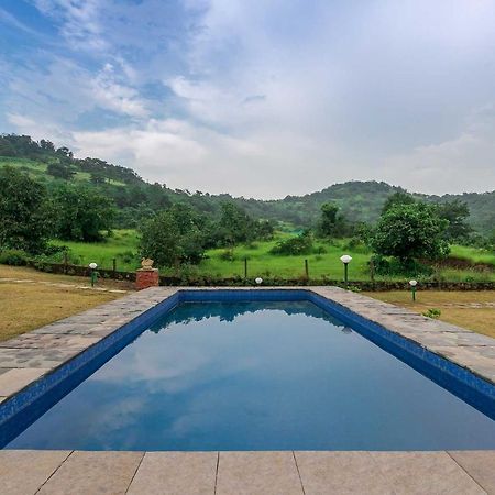 Stayvista'S Shivom Villa 2 - A Serene Escape With Views Of The Valley And Lake Lonavala Eksteriør bilde