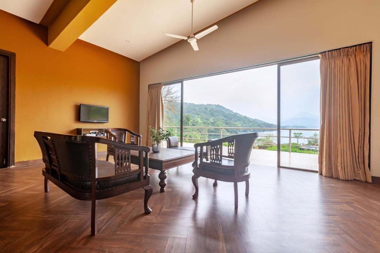 Stayvista'S Shivom Villa 2 - A Serene Escape With Views Of The Valley And Lake Lonavala Eksteriør bilde